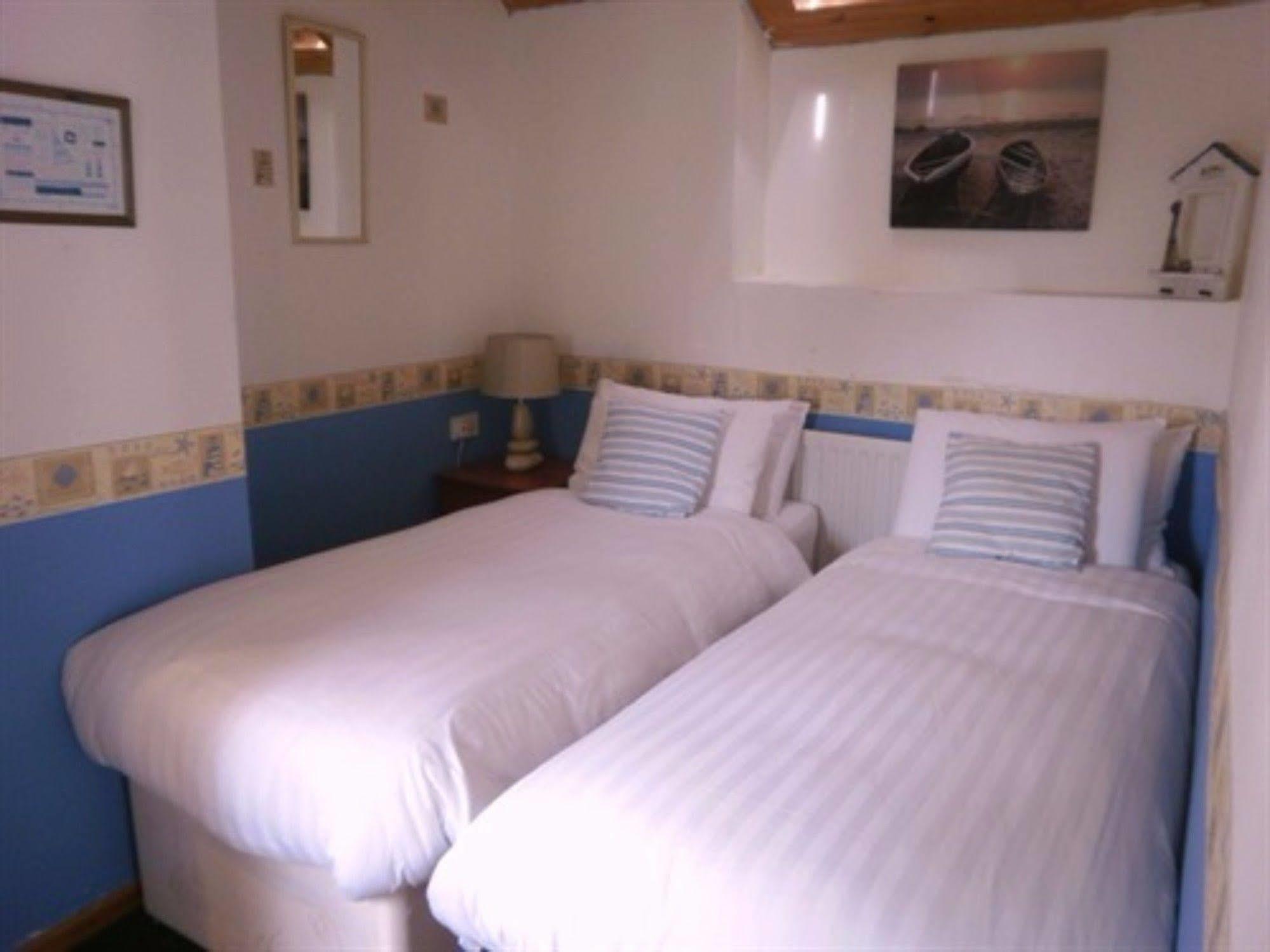 The Wylfa Hotel Abersoch Ngoại thất bức ảnh
